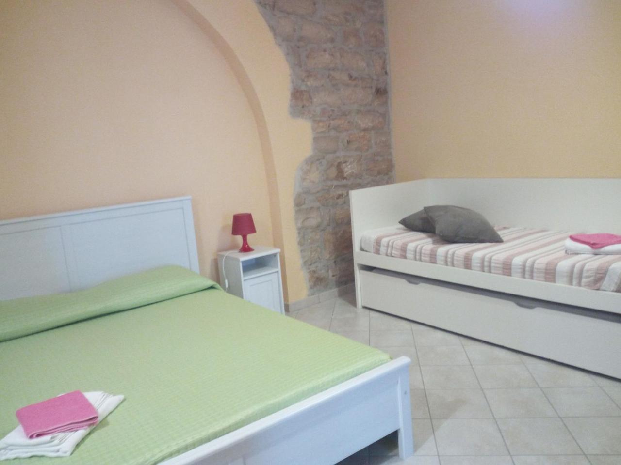 Al Castello Bed & Breakfast Venosa Exterior foto