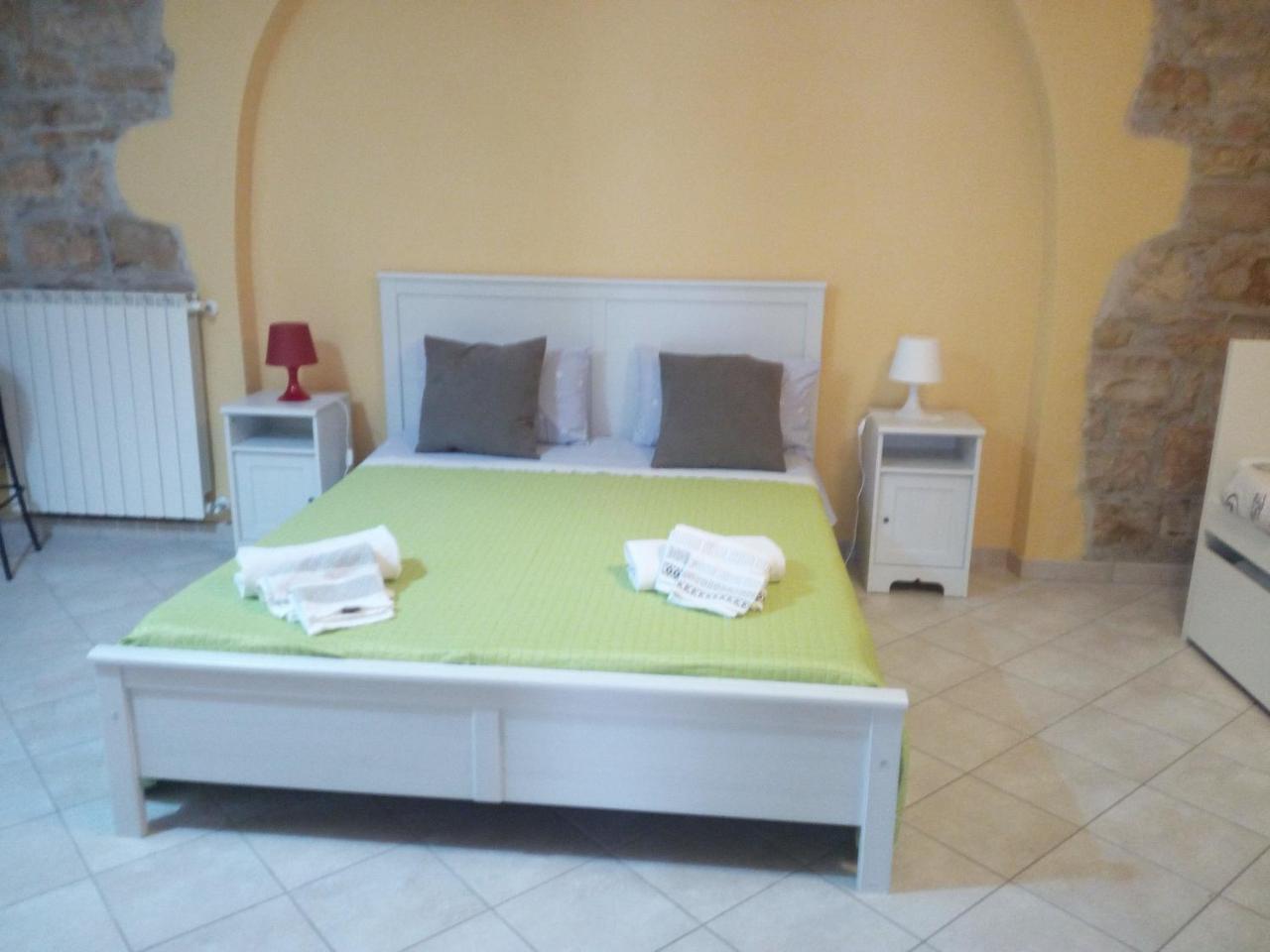 Al Castello Bed & Breakfast Venosa Exterior foto